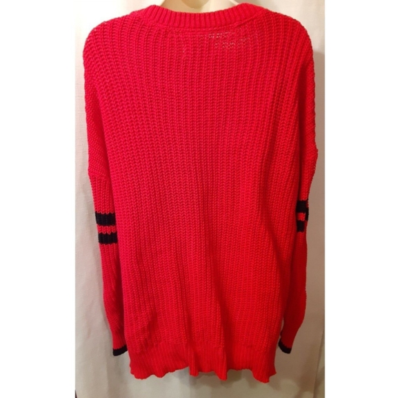 PINK VS Boyfriend Crewneck Sweater Red "Lettermen"w/ Blk details rare/htf 😍🔥💎 - Picture 4 of 11